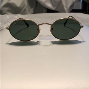 Oval flat lense ray ban glasses